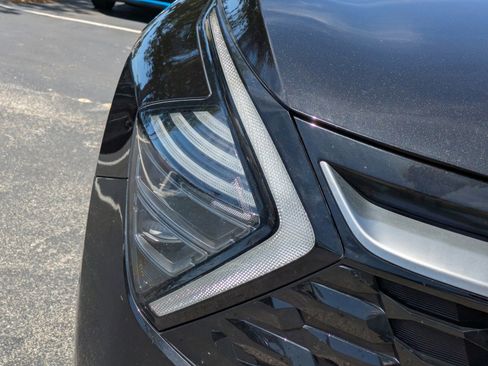 Certified 2023 Kia Sportage SX Prestige AWD/4WD image 8