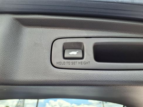 Certified 2025 Honda CR-V Sport-L image 6