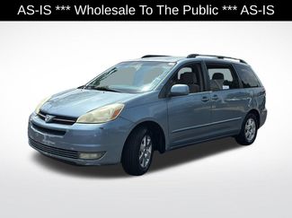 Used 2005 Toyota Sienna XLE FWD video 3