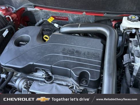 Used 2024 GMC Terrain SLE w/ Driver Convenience Package FWD image 33