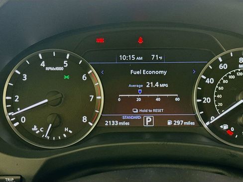 Certified 2025 INFINITI QX50 Luxe w/ Accent Package image 16