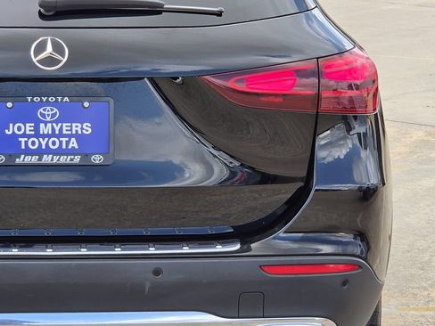Used 2025 Mercedes-Benz GLA 250 image 9