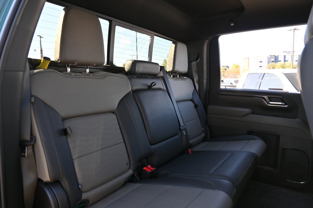 Certified 2025 Chevrolet Silverado 2500 ZR2 w/ ZR2 Bison Edition AWD/4WD image 23