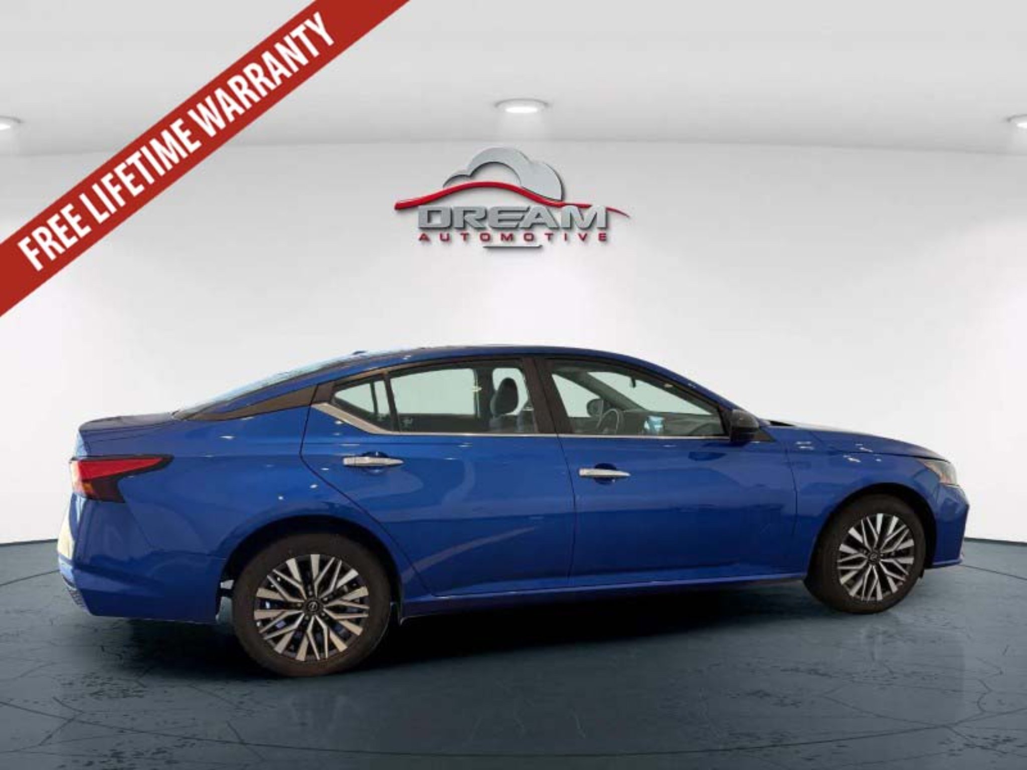 Used 2025 Nissan Altima 2.5 SV AWD/4WD image 21