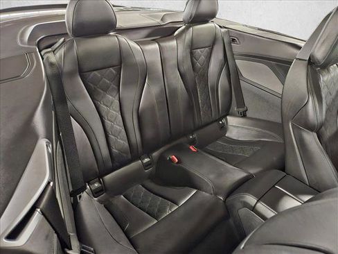 Used 2020 BMW M8 Convertible w/ Driving Assistance Package image 19