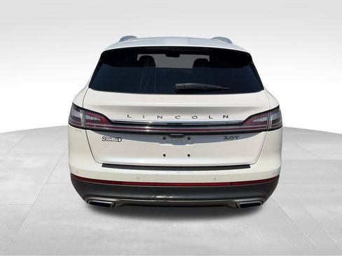 Used 2019 Lincoln Nautilus Select w/ Cargo Utility Package FWD image 5