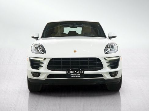 Used 2017 Porsche Macan AWD/4WD image 8