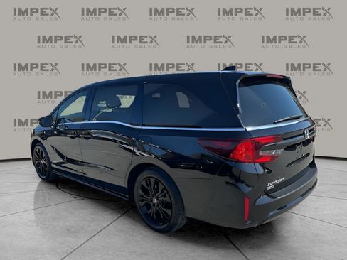 Used 2025 Honda Odyssey Sport-L image 3
