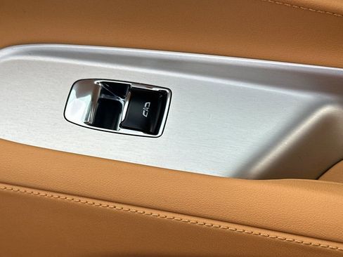 Used 2022 Chevrolet Corvette Stingray Preferred Cpe w/ Z51 Performance Package image 19