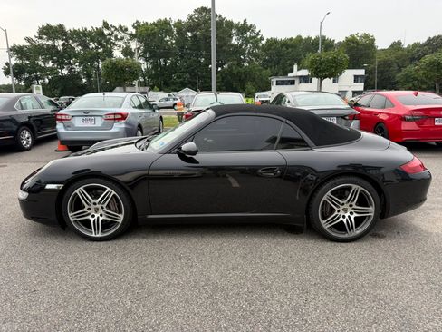 Used 2005 Porsche 911 Carrera RWD image 4
