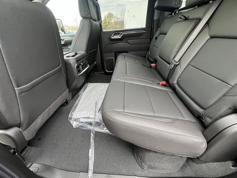 New 2026 Chevrolet Silverado 2500 LTZ w/ LTZ Premium Package image 17