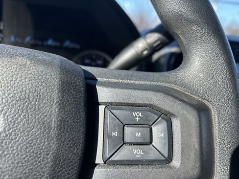 Used 2019 Ford F350 XLT w/ XLT Premium Package image 18