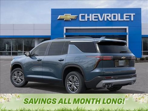 New 2026 Chevrolet Traverse LT w/ Driver Confidence Package image 3