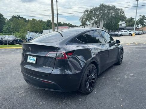 Used 2024 Tesla Model Y Performance AWD/4WD image 6