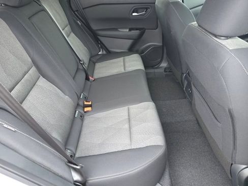 New 2026 Nissan Rogue SV w/ Cold Weather Package AWD/4WD image 19