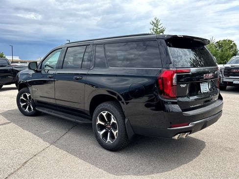 New 2026 GMC Yukon XL AT4 w/ LPO, Floor Liner Package AWD/4WD image 3
