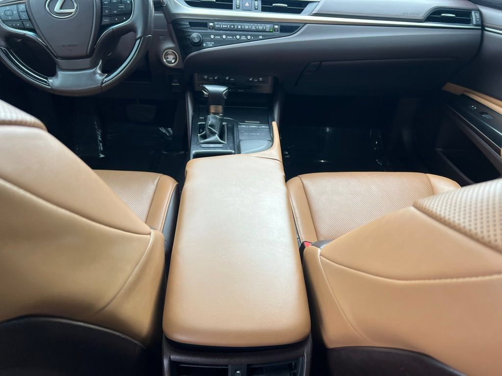 Used 2019 Lexus ES 350 w/ Premium Package FWD image 22