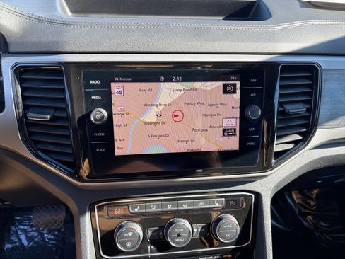 Used 2021 Volkswagen Atlas SEL image 17