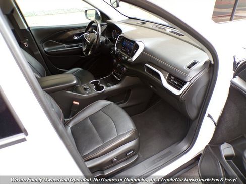 Used 2021 GMC Terrain SLT image 23