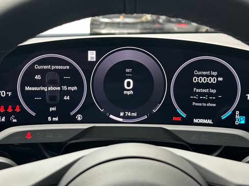 New 2026 Porsche Taycan image 29