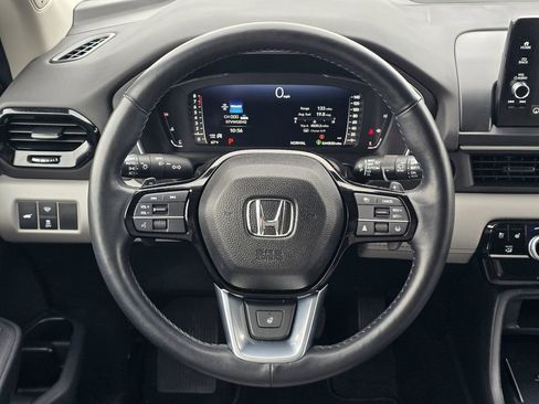 Used 2023 Honda Pilot Elite image 15