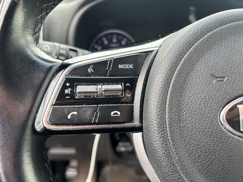 Used 2021 Kia Sportage S image 11