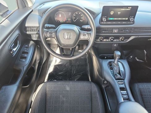 Used 2023 Honda HR-V LX image 17