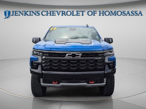 Used 2023 Chevrolet Silverado 1500 ZR2 w/ Technology Package AWD/4WD image 11