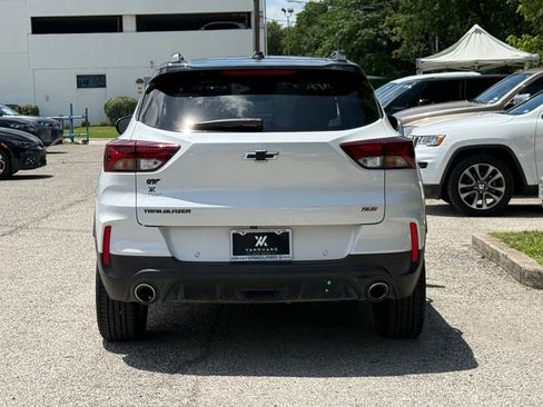 Used 2023 Chevrolet TrailBlazer RS w/ Sun and Liftgate Package FWD image 7