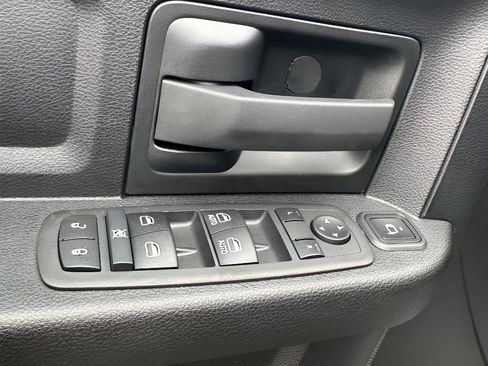 New 2024 RAM 2500 Tradesman w/ Chrome Appearance Group image 9