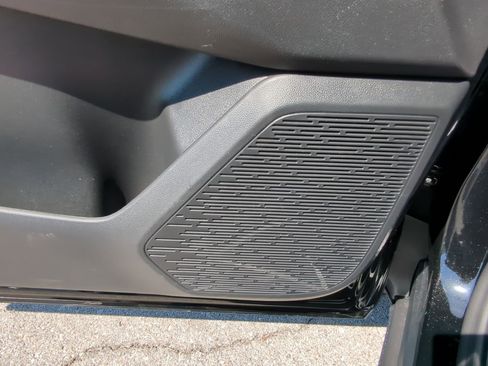 New 2026 Chevrolet Equinox LT w/ LPO, Floor Liner Package image 25