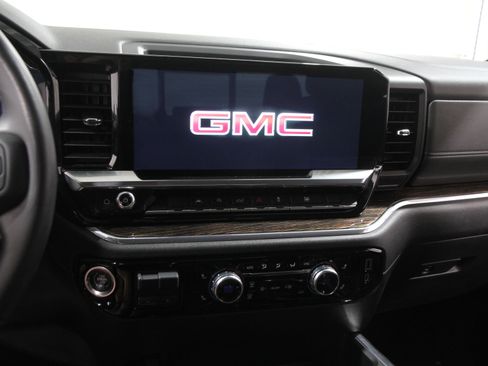 Used 2023 GMC Sierra 1500 Elevation w/ Preferred Package AWD/4WD image 10