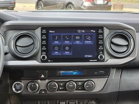 Used 2023 Toyota Tacoma TRD Off-Road image 27