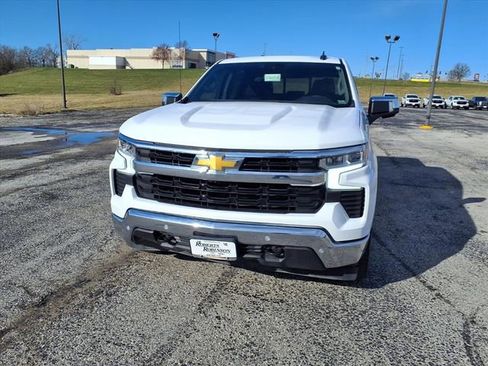 Used 2025 Chevrolet Silverado 1500 LT w/ Z71 Off-Road Package image 39