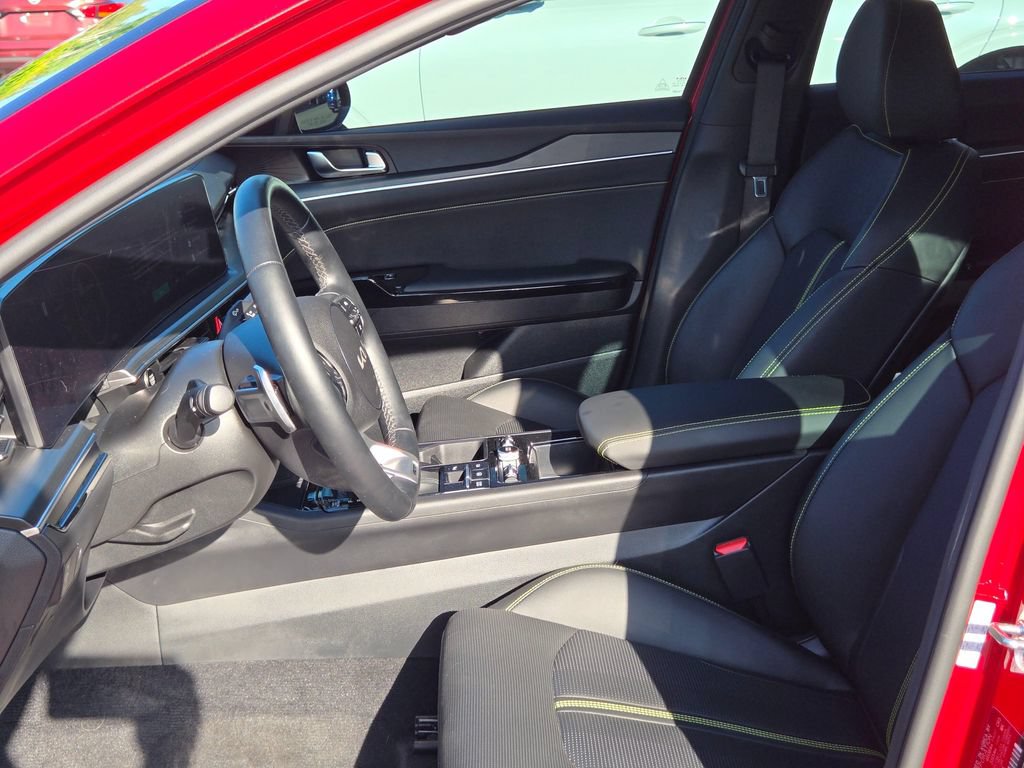 Used 2025 Kia K5 GT w/ GT1 Package FWD image 20