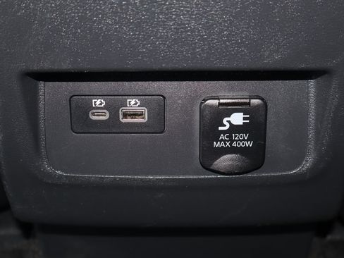 Used 2022 Nissan Frontier SV RWD image 32