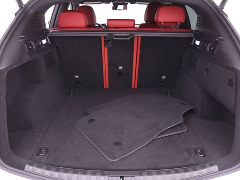 Certified 2024 Alfa Romeo Stelvio Veloce AWD/4WD image 18