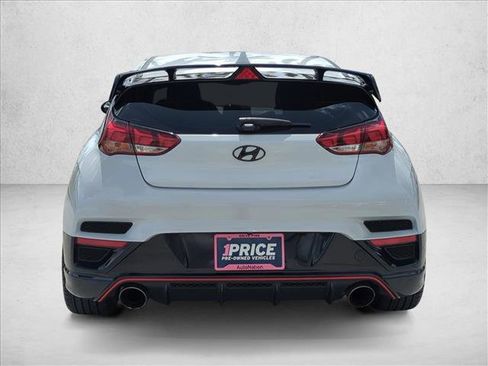 Used 2020 Hyundai Veloster N w/ Performance Package image 6