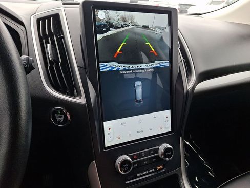 Certified 2023 Ford Edge SEL image 16