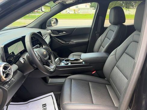 Used 2026 Chevrolet Equinox LT w/ Convenience Package II AWD/4WD image 23