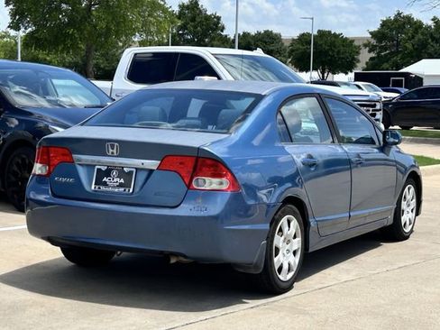 Used 2010 Honda Civic LX image 4