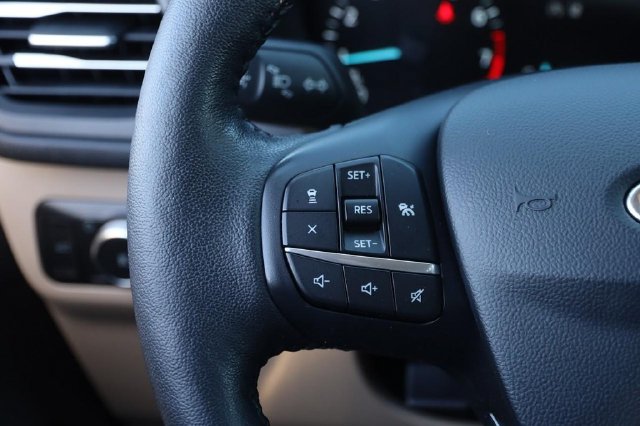 Certified 2020 Ford Escape SEL FWD image 14
