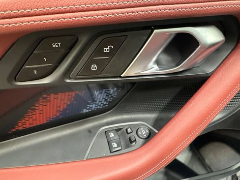 Used 2024 BMW 230i Coupe w/ M Sport Package RWD image 29