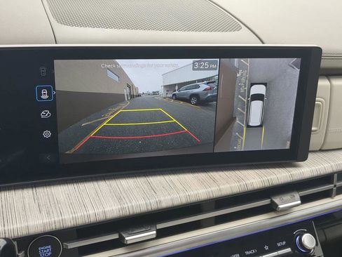 Used 2025 Hyundai Santa Fe Calligraphy image 19