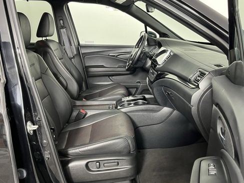 Used 2020 Honda Pilot Black Edition image 34