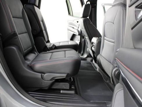 New 2026 Chevrolet Traverse Z71 w/ Enhanced Driving Package AWD/4WD image 24