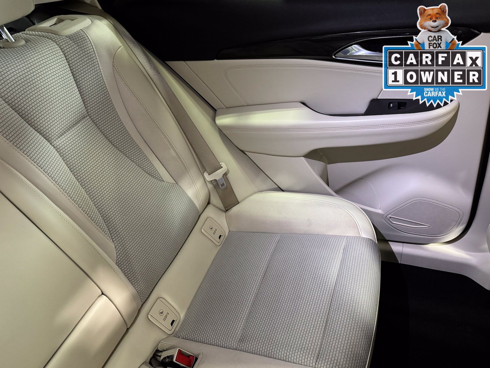 Used 2023 Buick Envision Preferred AWD/4WD image 36