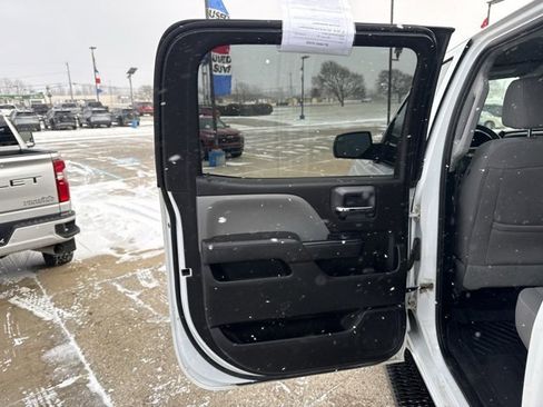 Used 2018 Chevrolet Silverado 2500 W/T w/ WT Convenience Package image 14