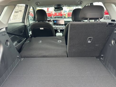 New 2026 Hyundai Kona SE image 15