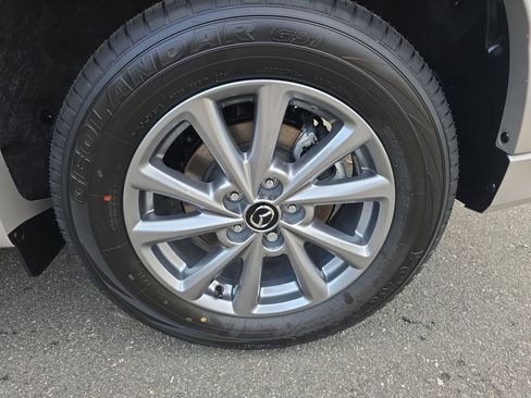 New 2025 MAZDA CX-5 AWD 2.5 S w/ Select Package image 33